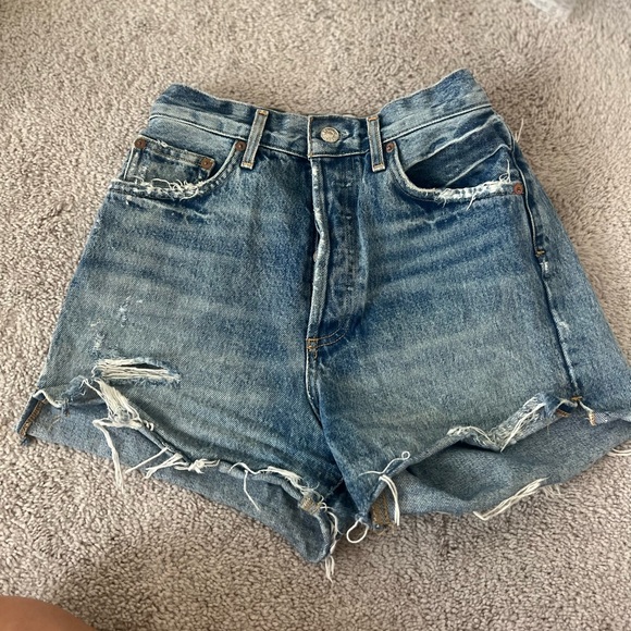 Agolde Dee Short in color Riccochet - Picture 2 of 3